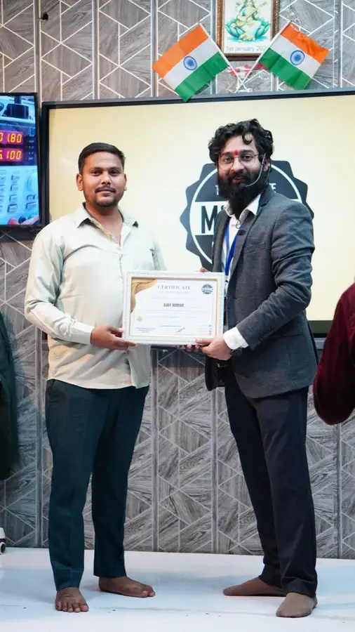 DMS January batch graduate with certificate